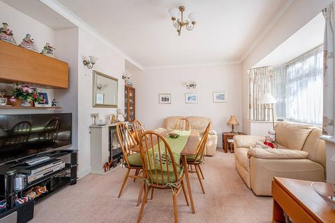 10 Vallis Way, London, W13 0DD
