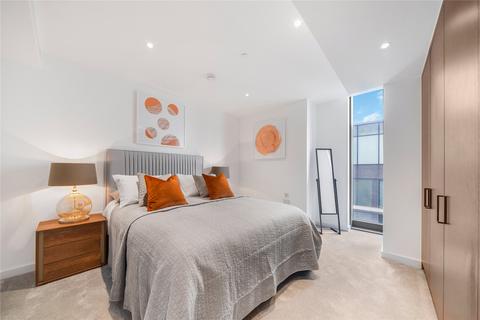 2 bedroom apartment for sale, Landmark Pinnacle, 10 Marsh Wall, London, E14