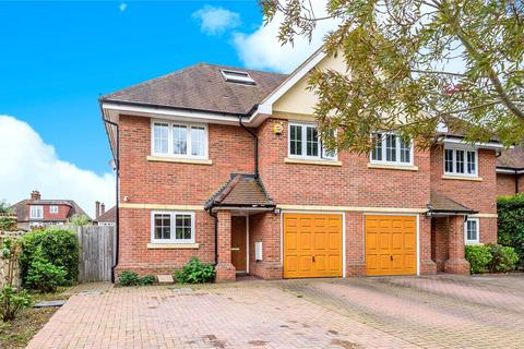 5 bedroom semi-detached house to rent, Couchmore Avenue, Esher, KT10
