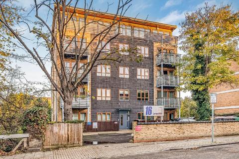 Flat 16, 16 Carlton Drive, London, SW15 2BD