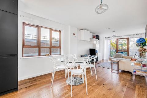 Flat 16, 16 Carlton Drive, London, SW15 2BD
