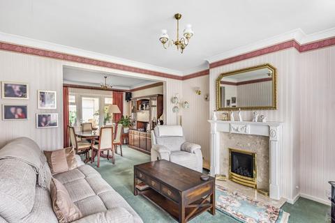 11 Elm Drive, Garsington, Oxford, OX44 9AG