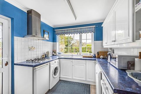11 Elm Drive, Garsington, Oxford, OX44 9AG
