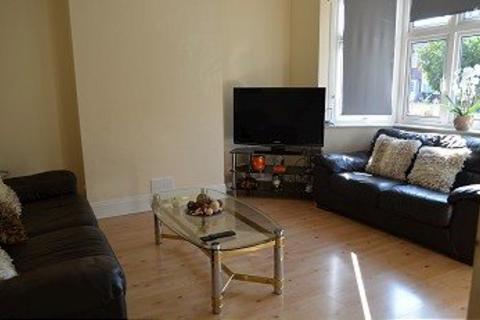 undefined, Ash Grove, Palmers Green