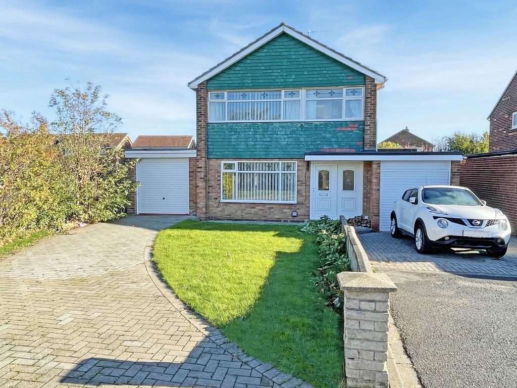 Castleton Road, Hartlepool, TS25 3 bed detached house £240,000