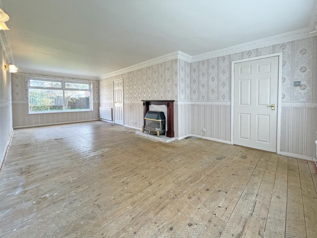 Castleton Road, Hartlepool, TS25 3 bed detached house £240,000