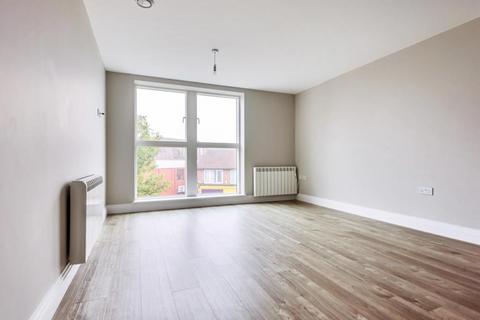 2 bedroom apartment to rent, High Street, Egham