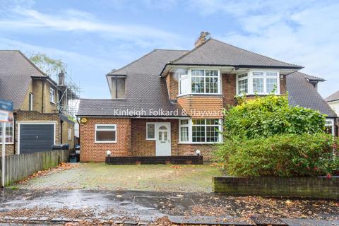 28 Heathway, Croydon, CR0 8PY