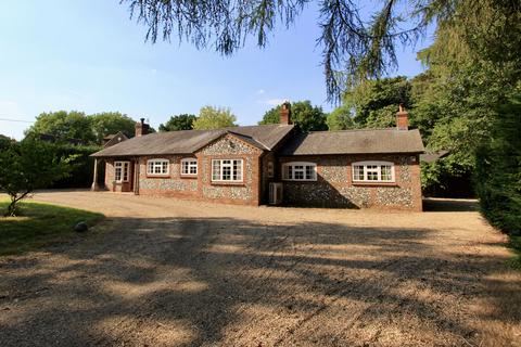 Penny Pot Cottage Cobblershill, Little Hampden, Great Missenden, HP16 9PW