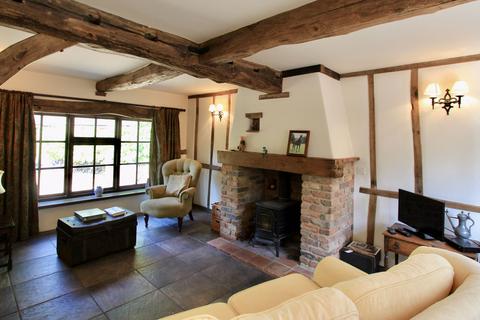 Penny Pot Cottage Cobblershill, Little Hampden, Great Missenden, HP16 9PW