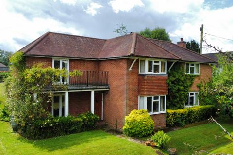High House Ballinger Road, South Heath, Great Missenden, HP16 9QJ