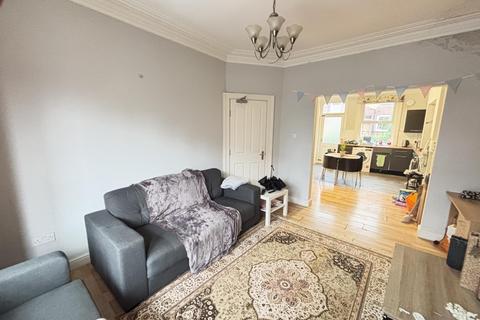 4 bedroom house to rent, Stanmore Road, Leeds