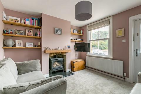2 bedroom end of terrace house for sale - Birtley Road, Bramley, Guildford