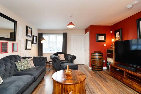 5 Birch Grove, Cowdenbeath, KY4 9EH