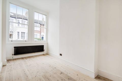 2 bedroom flat for sale - Garfield Road, Clapham, London, SW11