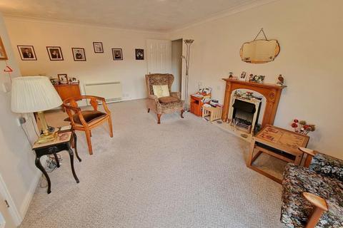 1 bedroom flat for sale, Bridport