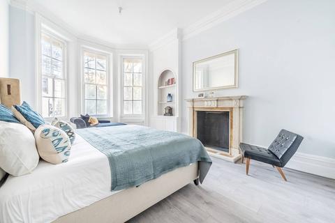 3 bedroom flat to rent, Egerton Place, Knightsbridge, London, SW3