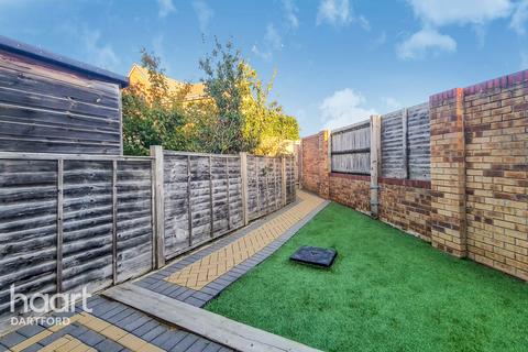 1 Rainbow Gardens, Dartford, DA1 5RF