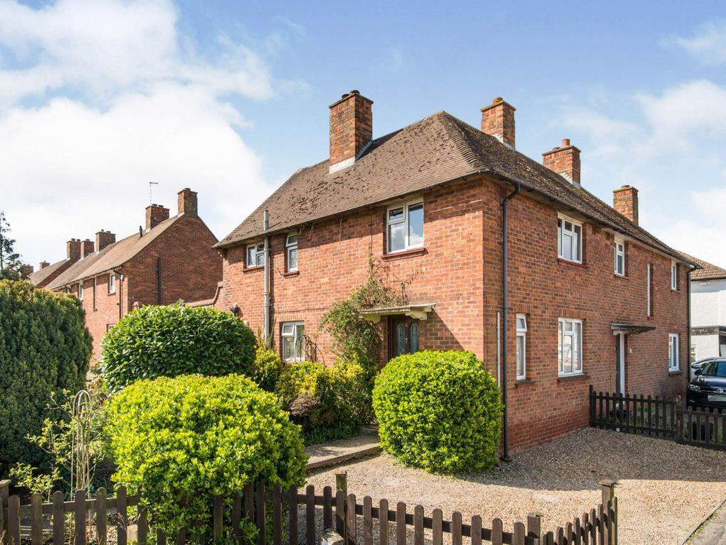 Western Way, Basingstoke, RG22 3 bed semidetached house £1,350 pcm