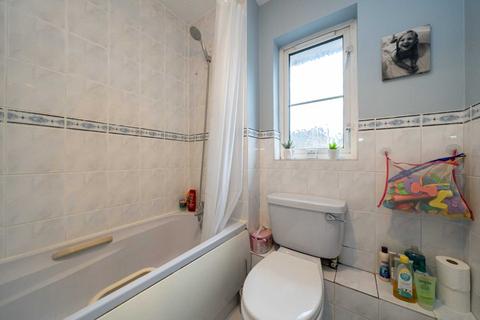 19 Bencroft Road, Hemel Hempstead, HP2 5UX