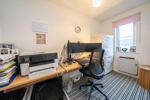 19 Bencroft Road, Hemel Hempstead, HP2 5UX