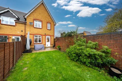 19 Bencroft Road, Hemel Hempstead, HP2 5UX