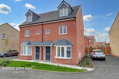 3 bedroom townhouse for sale, Florence Way, Winsford