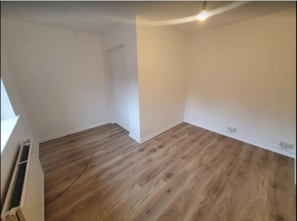 Brookers Hill, Shinfield, RG2 2 bed apartment £1,100 pcm (£254 pw)