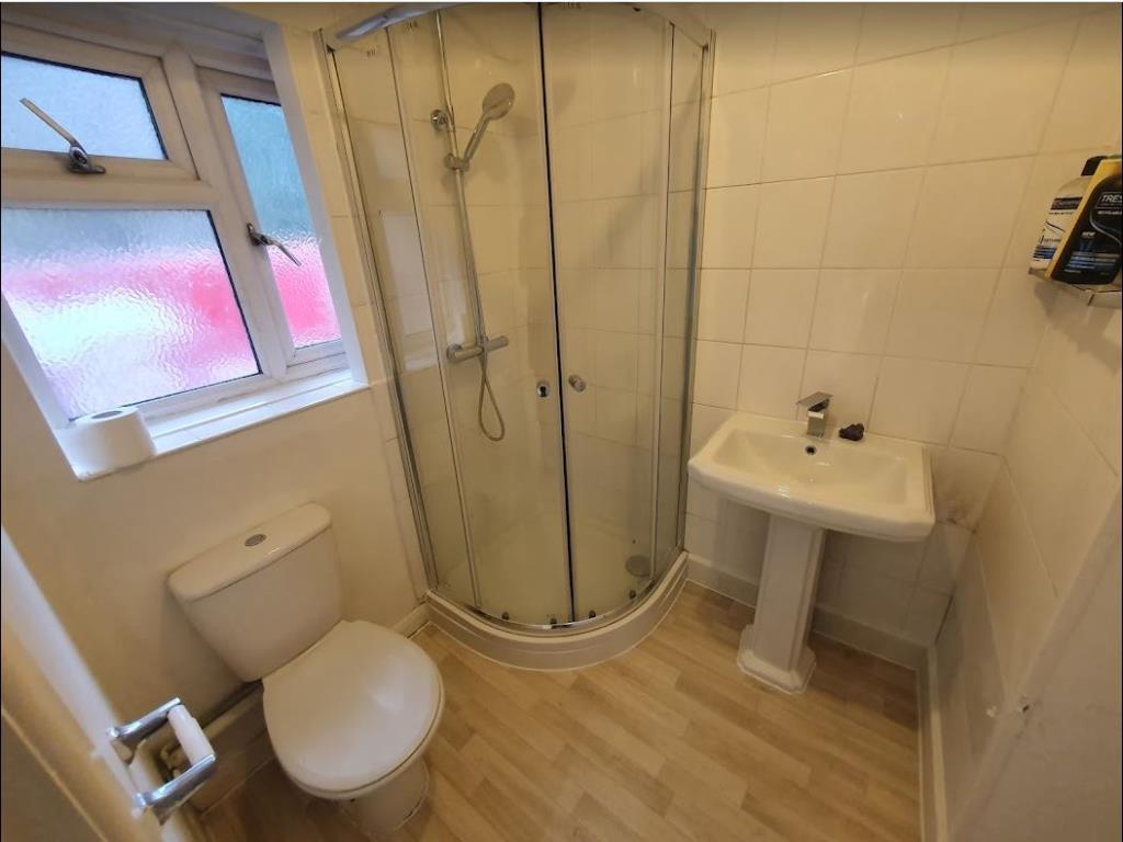 Brookers Hill, Shinfield, RG2 2 bed apartment £1,100 pcm (£254 pw)