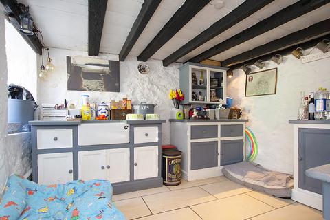 4 bedroom detached house for sale - Rue des Falles, St Pierre du Bois, Guernsey, GY7