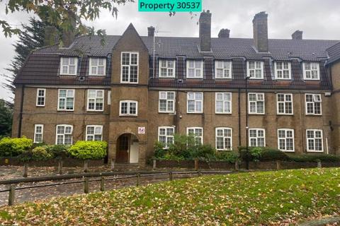 41 Topham Square, London, N17 7HL