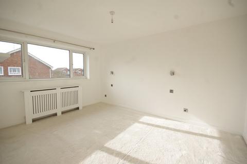 17 Camdon Close, Lincoln, LN5 8SG