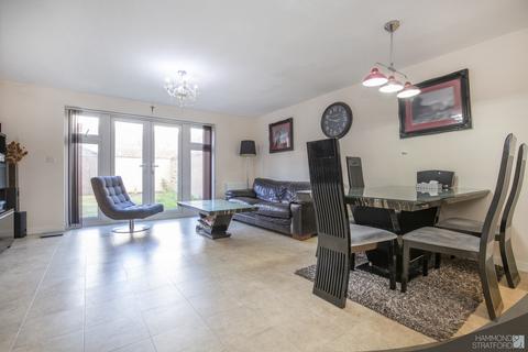 3 bedroom end of terrace house for sale - Willowcroft Way, Cringleford