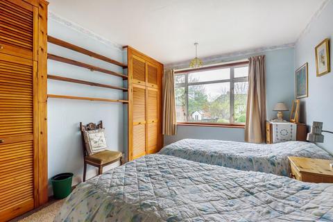31 Pine Avenue, West Wickham, BR4 0LN