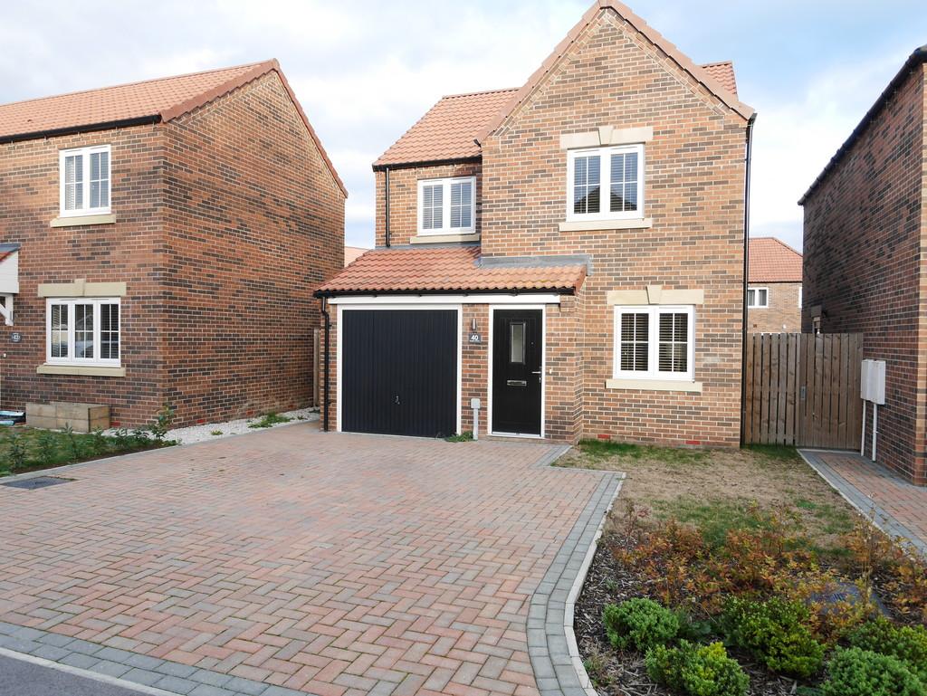 Burgess Avenue, Howden 3 bed detached house £269,950