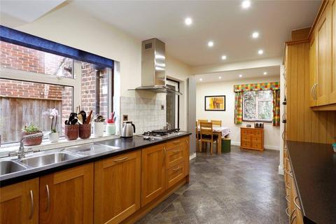63 Parkside, London, SW19 5NL