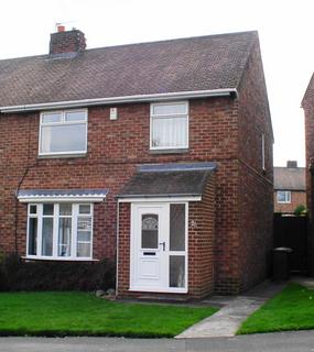 4 bedroom semi-detached house to rent, Gray Avenue