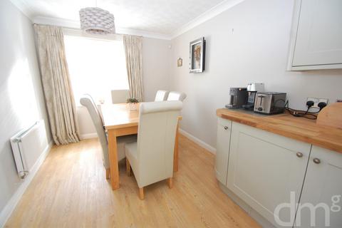 9 Wilkin Drive, Tiptree, Colchester, CO5 0RS