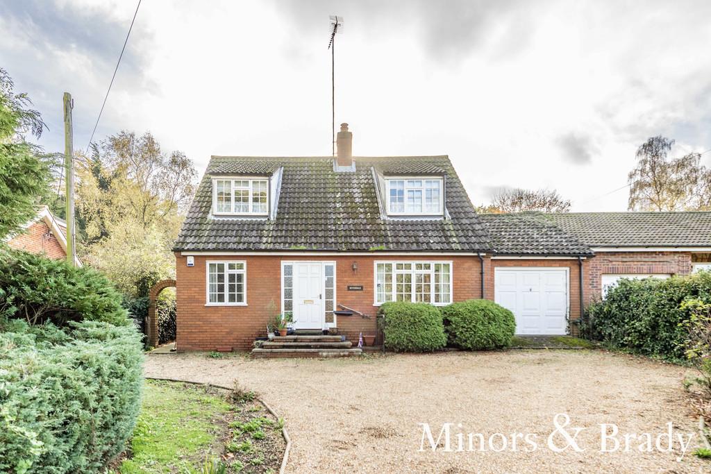 Mill Street, Elsing 3 bed detached house for sale £350,000
