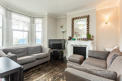64 Wrexham Road, London, E3 2TJ