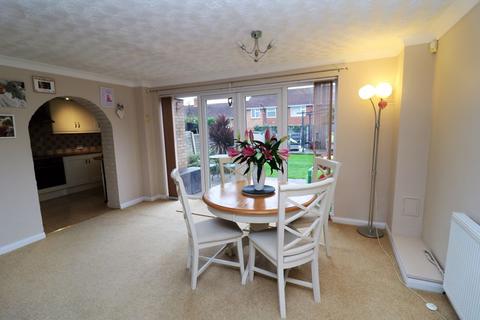 15 Whitethorn Crescent, Sutton Coldfield, B74 3SA