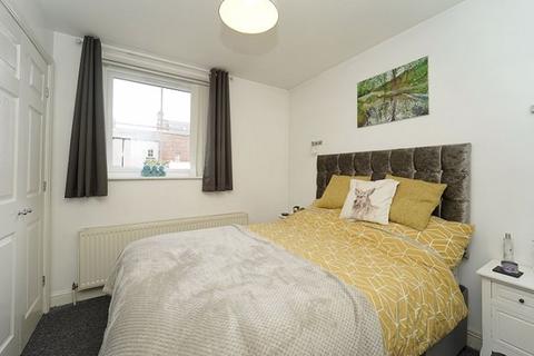 1 bedroom flat to rent, 8 Cross Chapel Street, Leeds