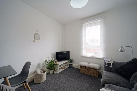 1 bedroom flat to rent, 28 Alexandra Road, Leeds