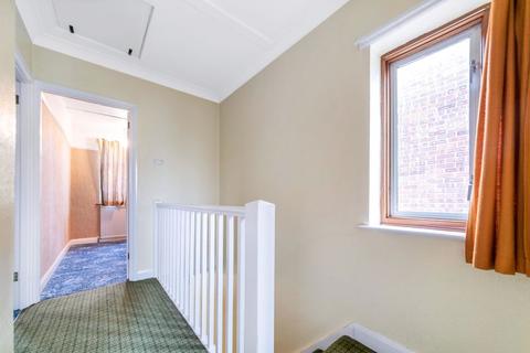 42 Gloucester Avenue, Sidcup, DA15 7LL