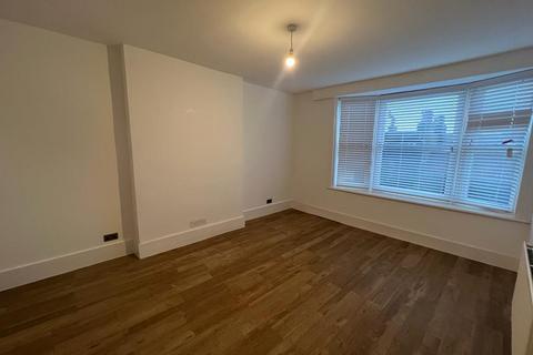 3 bedroom flat to rent, Duke Street, Brighton, East Sussex, BN1 1AG