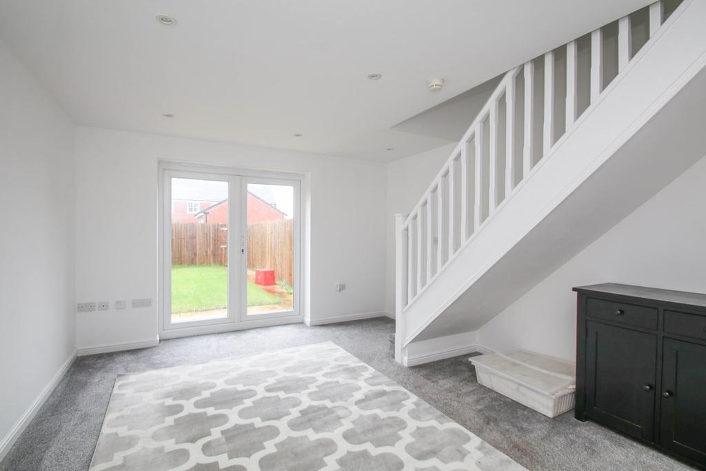Edenhall Drive, Flixton, Manchester, M41 2 bed semidetached house £