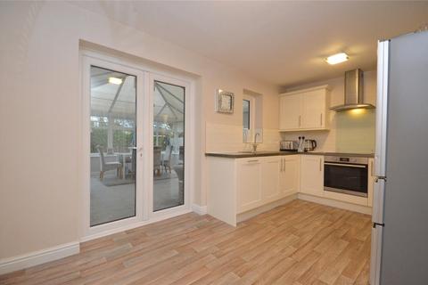 3 bedroom semi-detached house for sale - Shipton Close, Liverpool, Merseyside, L19