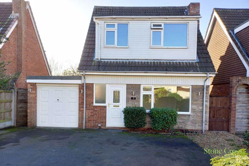 Longton Avenue, Lowton, Warrington, WA3 2RP 3 bed detached house for