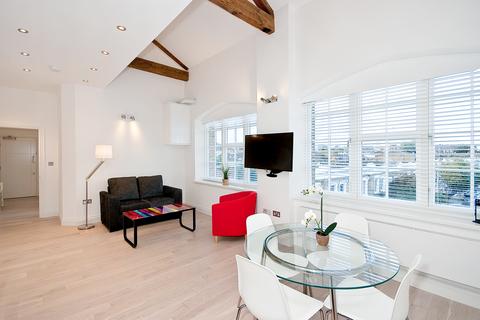 1 bedroom penthouse to rent, Anglers Lane, NW5