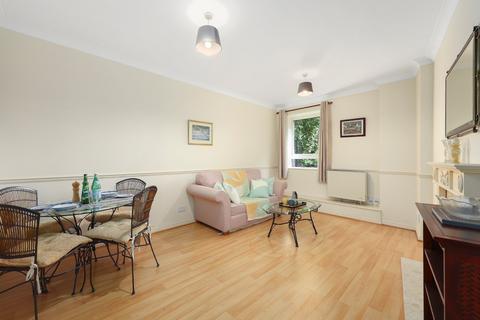 1 bedroom apartment to rent, Aldersgate Street, EC1A